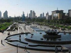 你是继续留在大城市,还是打包回老家?