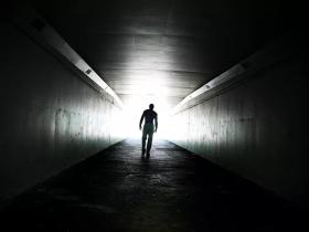 没经历过“至暗时刻”,不足以谈创业