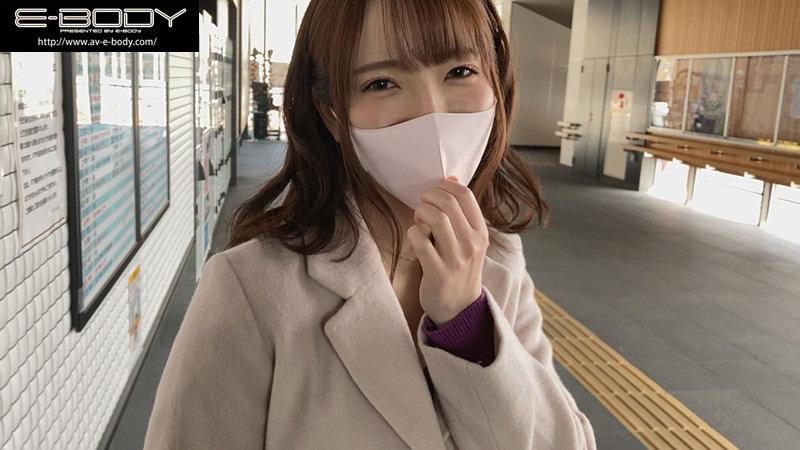 小花のん(小花暖)作品EBOD-919发布！跟漂亮的巨乳小三温泉偷情！百依百顺的治愈系出轨之旅！-图片2