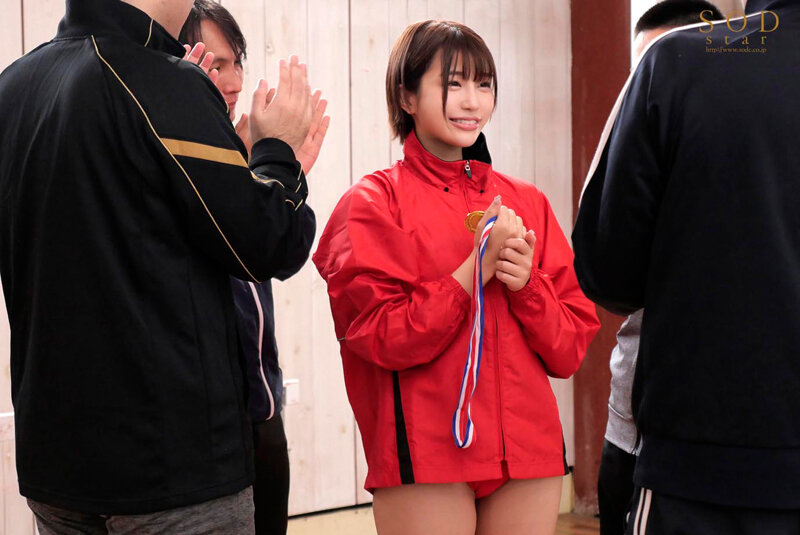 唯井まひろ(唯井真寻)作品STARS-549发布！田径选手和已婚教练每天特训狂操不休息-图片7