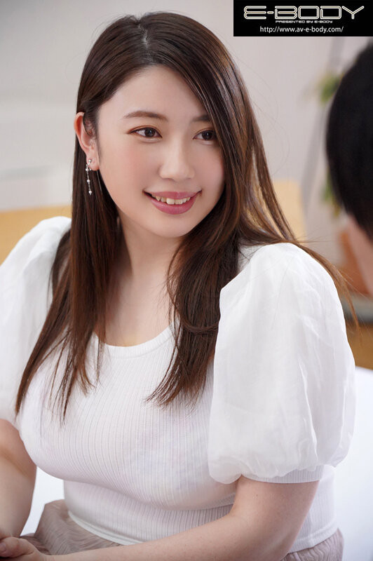 花渕なつ(花渕夏)出道作品EBOD-920发布！也是J罩杯！E-Body七月第一新人够格称为神乳吗？-图片3