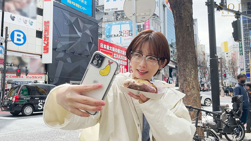 紗倉まな(纱仓真菜)作品STARS-652发布！会一人三化！在渋谷大暴走！-图片4