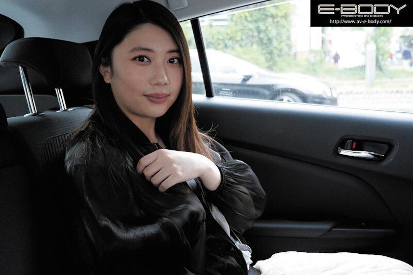 花渕なつ(花渕夏)作品EBOD-929发布！J罩杯巨乳新人「体验性爱大绝顶」，「柔软大奶诱惑晃」呻吟声不断！-图片5