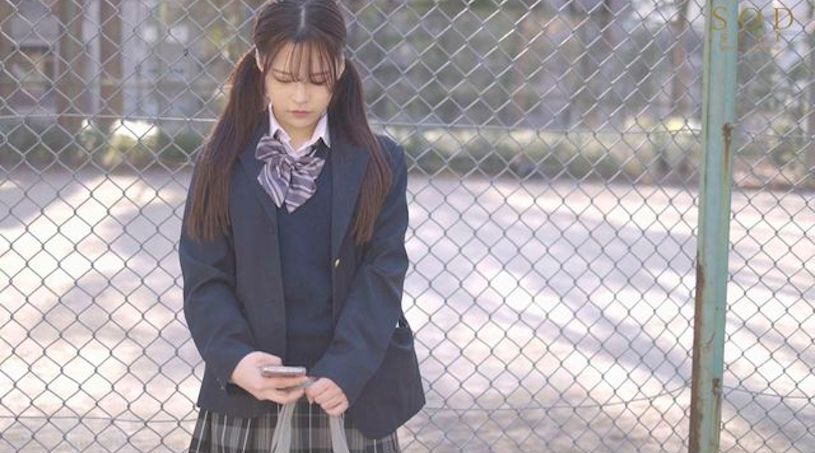 小鳥遊蘭(小鸟游兰)作品STARS-626发布！19岁F奶女大生「青春胴体大解放」，3P解禁「爱上被开发的快感」！-图片6