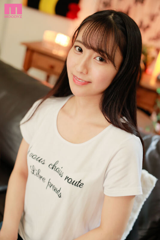 岬野まなつ(岬野茉夏)作品MIDV-220发布！不用套了！她献出人生的第一次！-图片2