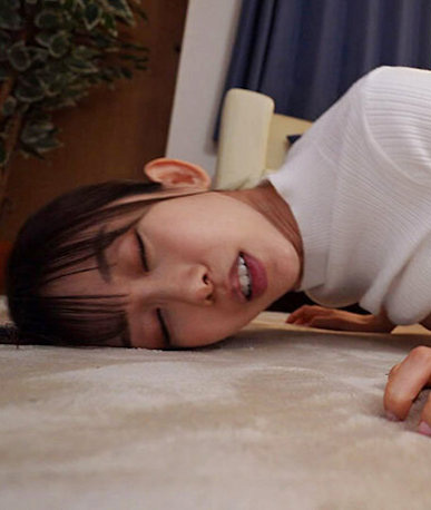 黒川すみれ(黑川堇)作品MKMP-518发布！容易受诱惑的G奶超商店员打开双腿…24小时都超便利！-图片6