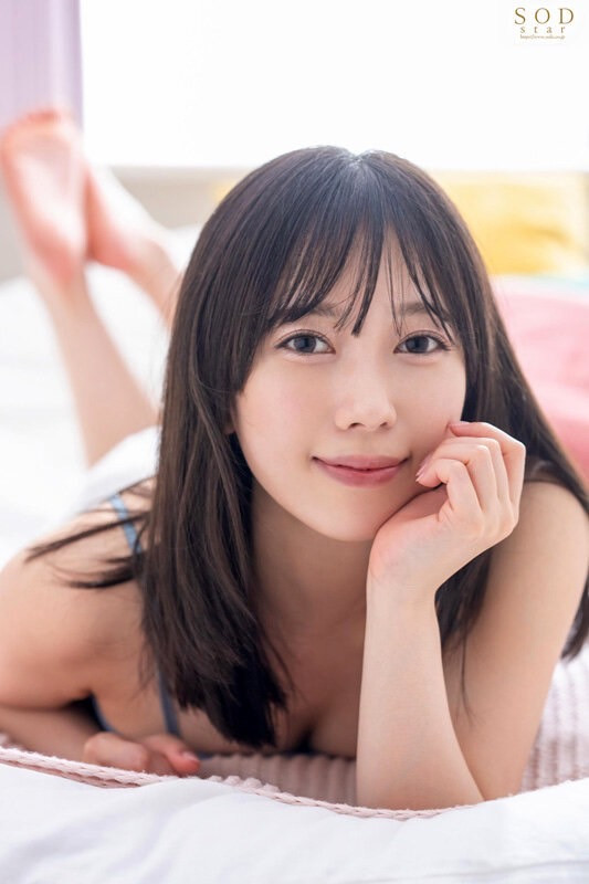 小湊よつ葉(小凑四叶)作品STARS-954发布！和AV女优交往一年后⋯她在床上是这个样子！-图片3
