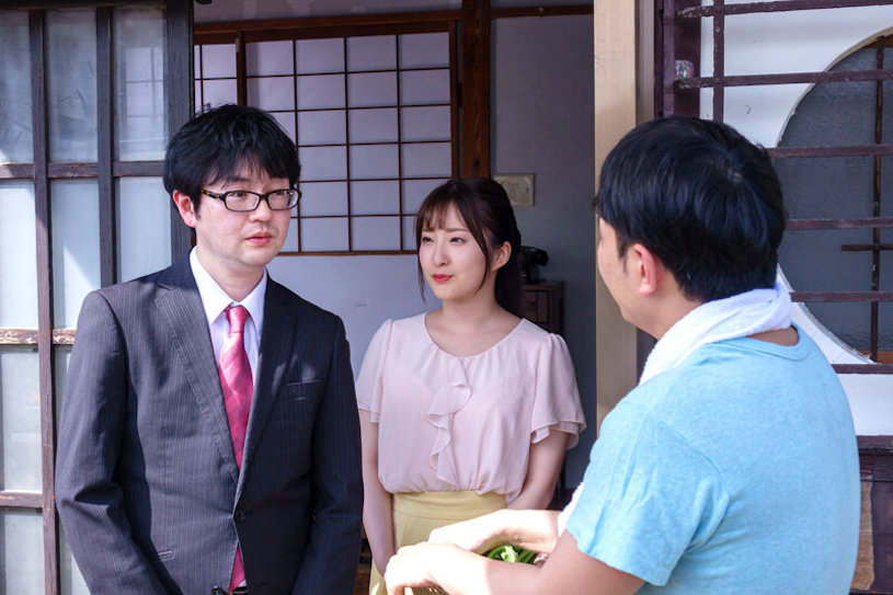 月野かすみ(月野霞)作品NKKD-271发布！G奶人妻爱上农业大伙的巨肉棒，「轰轰烈烈的乡村生活」超激情！-图片2