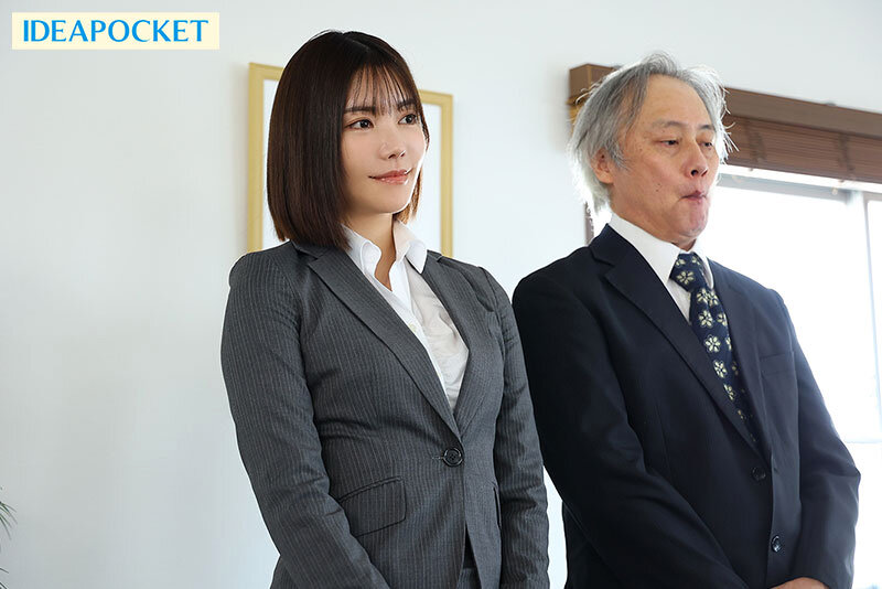 楓カレン(枫花恋)作品IPZZ-261发布！女上司专门狩猎已婚男，狂吸男员工下体！-图片2