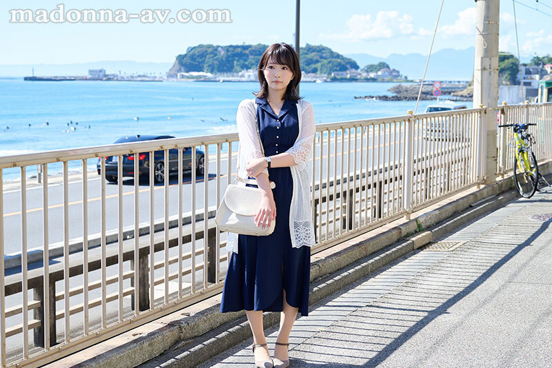 那賀崎ゆきね(那贺崎雪音)出道作品JUQ-660发布！「气质美乳人妻」带着对大海的回忆出道！-图片4